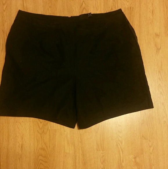 ASOS Curve Linen Shorts with zipper in the back