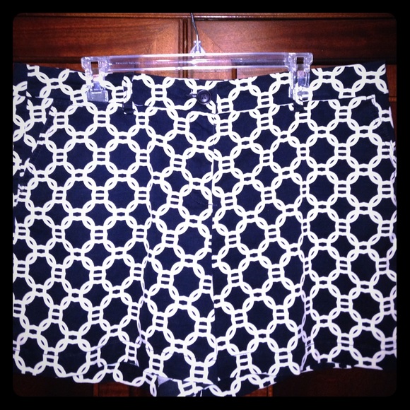 Navy & White Preppy Print Shorts, size 16.