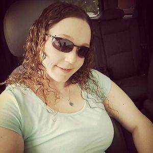 Meet your Posher, Nina