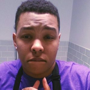 Meet your Posher, Latoya