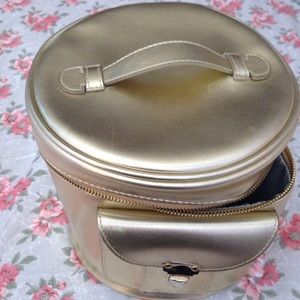 Lovely Nordstrom makeup case