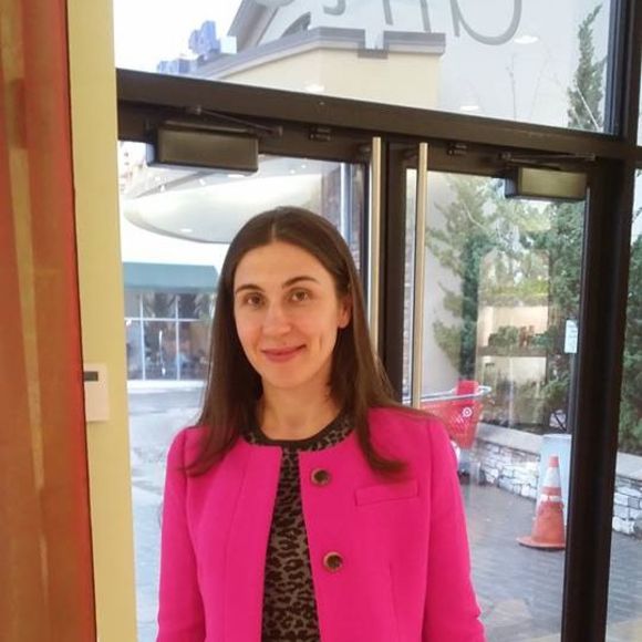 Meet your Posher, Mila