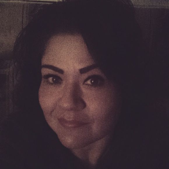 Meet your Posher, Cindy