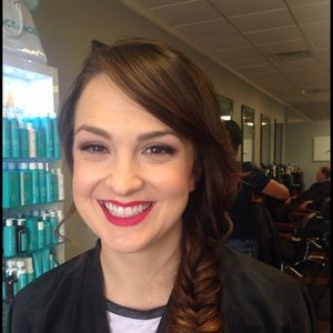 Meet your Posher, Samantha