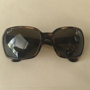 Tortoise polarized ray bans