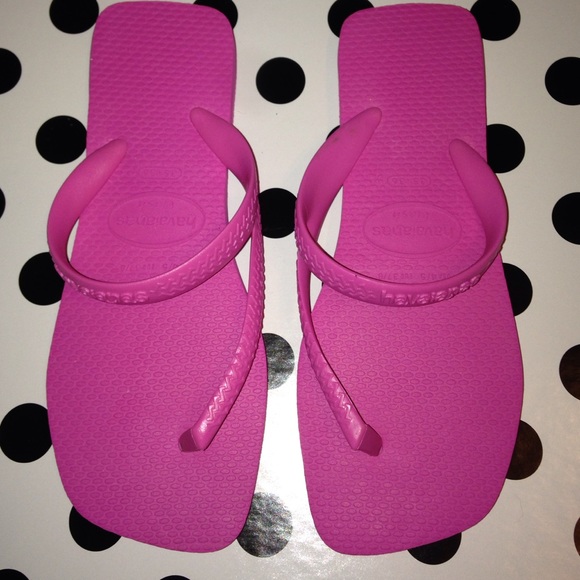 💕Havaianas Sandal Hot Pink! NWOT Size 5💕