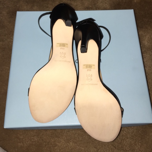 Black strappy heels. - Picture 2 of 2