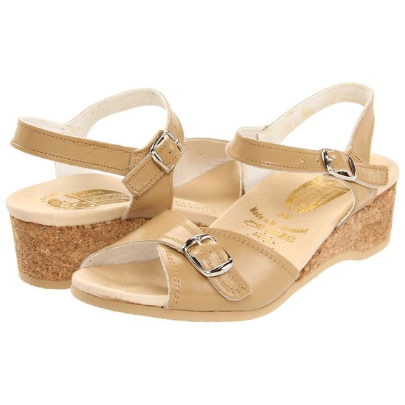 Worishofer 711 sandals