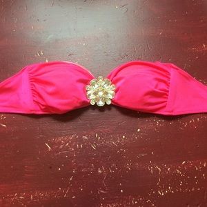 Sale on Victoria's Secret Bikini Top!💗💋