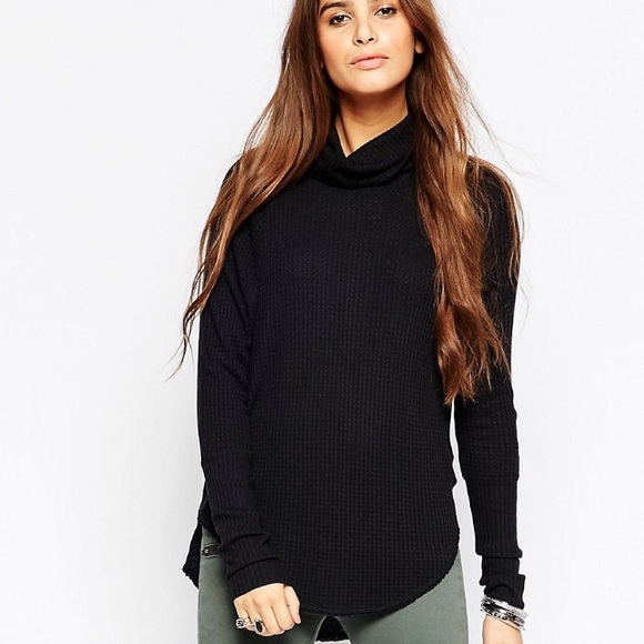 Free People drippy cowl neck thermal - Picture 2 of 4