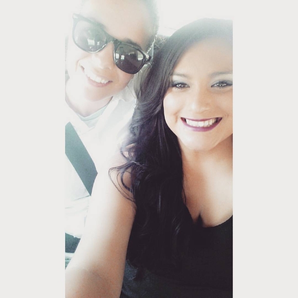 Meet your Posher, Vicky - Picture 1 of 1