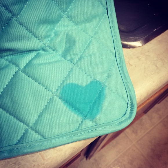 Meet your Posher, Miranda - Picture 2 of 4