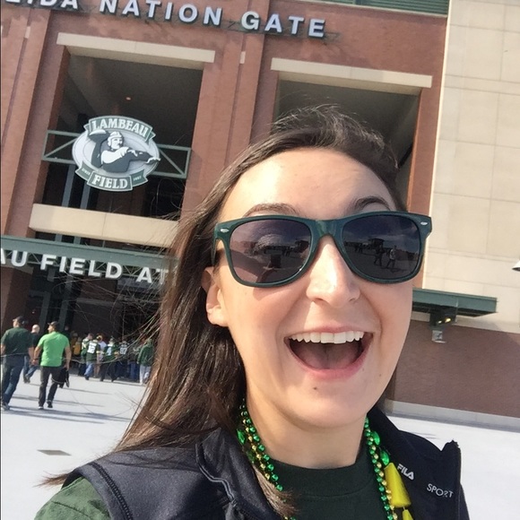 Meet your Posher, Miranda - Picture 3 of 4