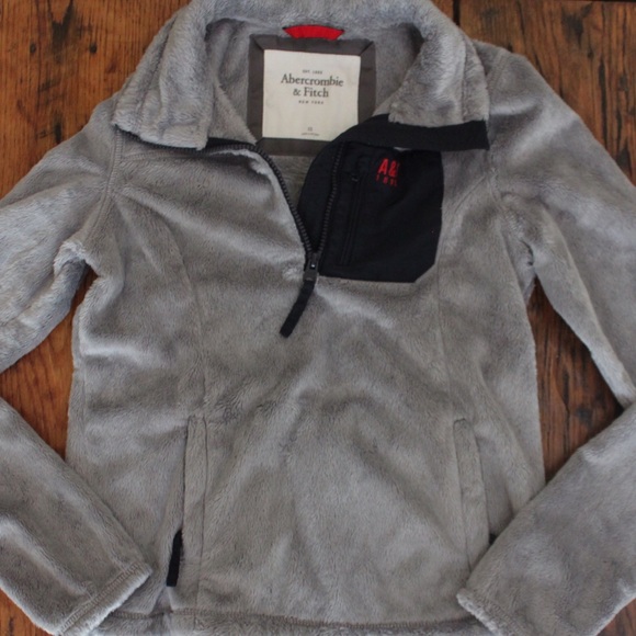 Abercrombie Grey Pullover Jacket