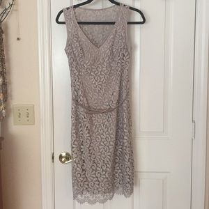 Very pretty lace dress!