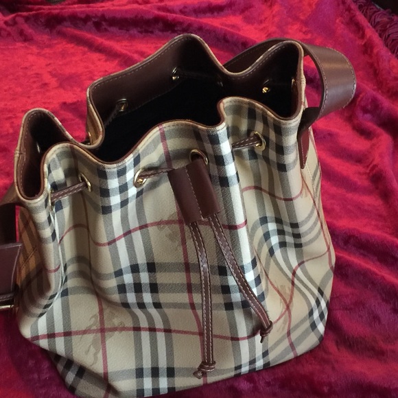 Burberry hobo handbag