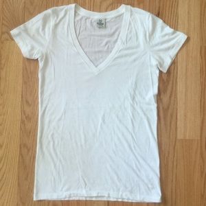 Victoria's Secret Pink white tee. L.