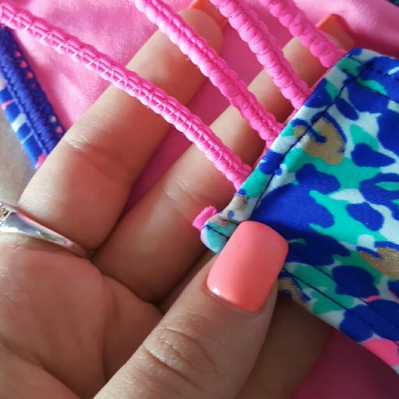 Adore me swim suit - Picture 3 of 4