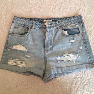 Forever 21 NWOT Denim Shorts Size 30