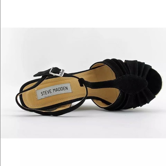 Steve Madden black wedges zise 6.5M