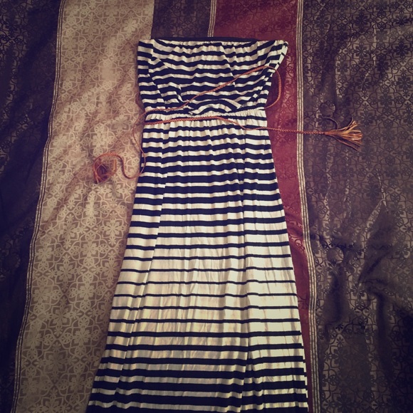 Size M. Sun/Maxi Dress‼️