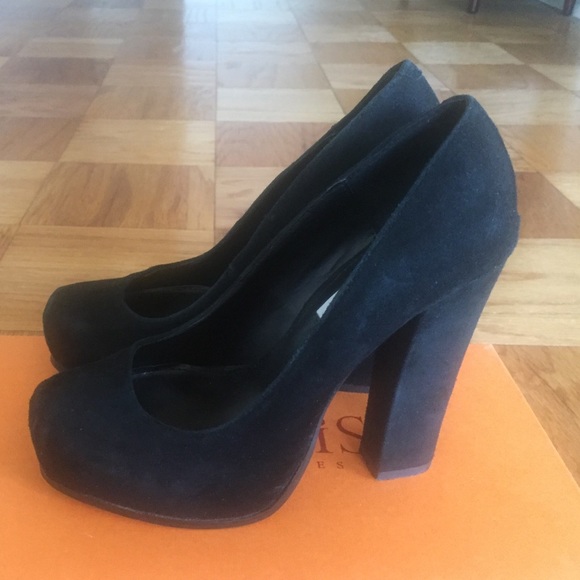 Steve Madden Sarrina Black Platform Pumps - Picture 2 of 4
