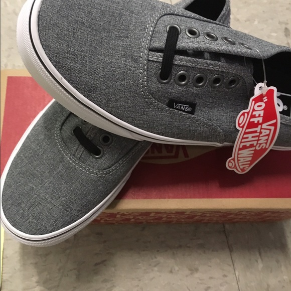 Vans - Picture 1 of 3