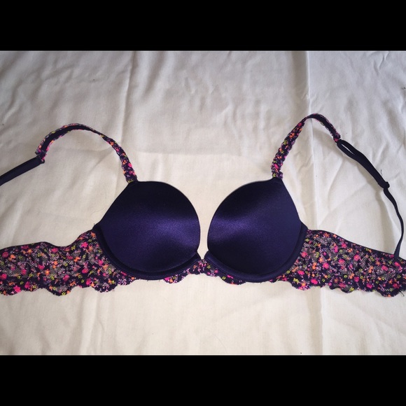 VS Pink Push-Up Bra
