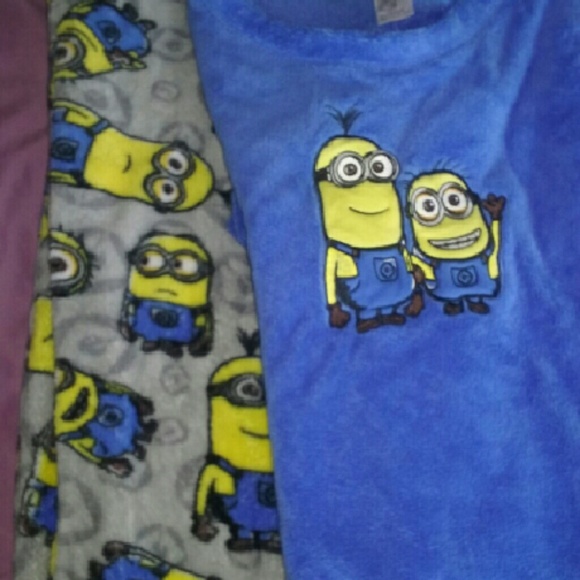 Fuzzy Despicable Me Minion Pajama set