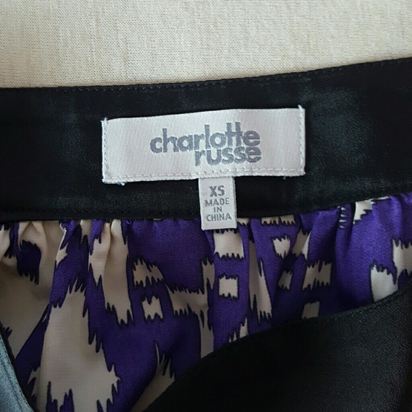 Beautiful hi low skirt - Picture 3 of 3