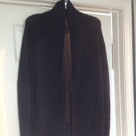 Navy blue open cardigan with pockets