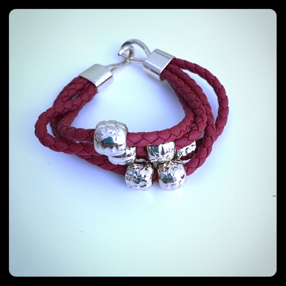 ❗️Last Chance❗️Red bracelet with beads