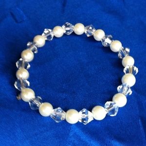 Handmade beaded bracelet