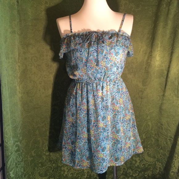 Mossimo Supply Co. Dresses & Skirts - 🎁Gifted Blue flowered sundress