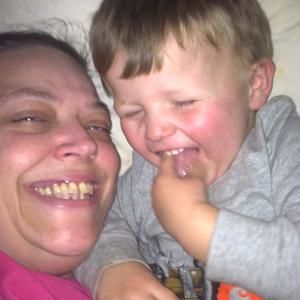 Meet your Posher, Cynthia