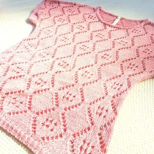 Pink Knit Top 🌷