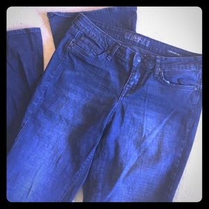 Jessica Simpson sassy skinny flare