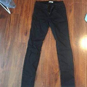 Skinny size 7 black jeans