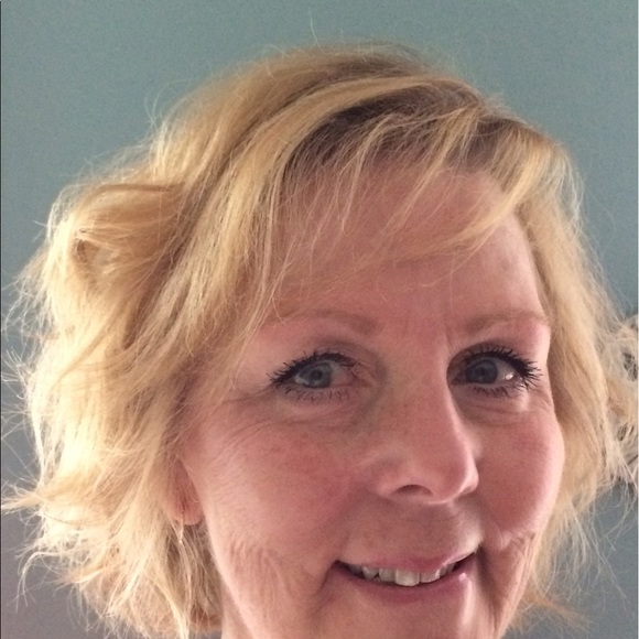 Meet your Posher, Renee - Picture 2 of 8