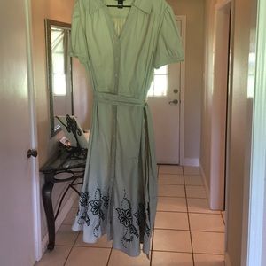 Beautiful Beige dress w/ BK flower embroidery.