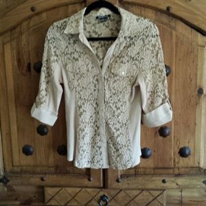 Tracy M Button down classy blouse