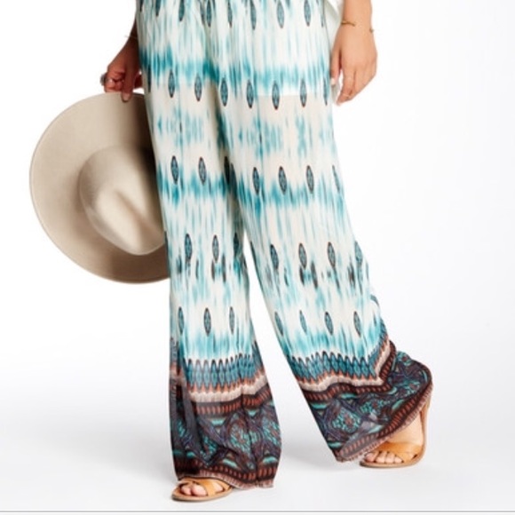 Romeo and Juliet Couture Palazzo Pant