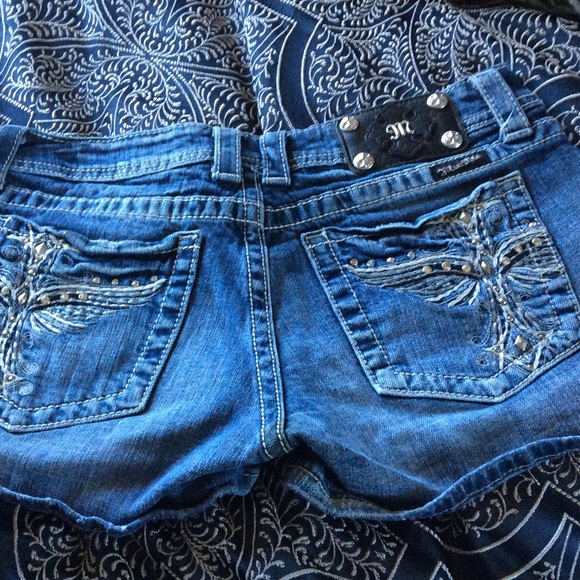 Miss Me shorts great condition