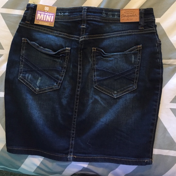 Jean skirt - Picture 2 of 2