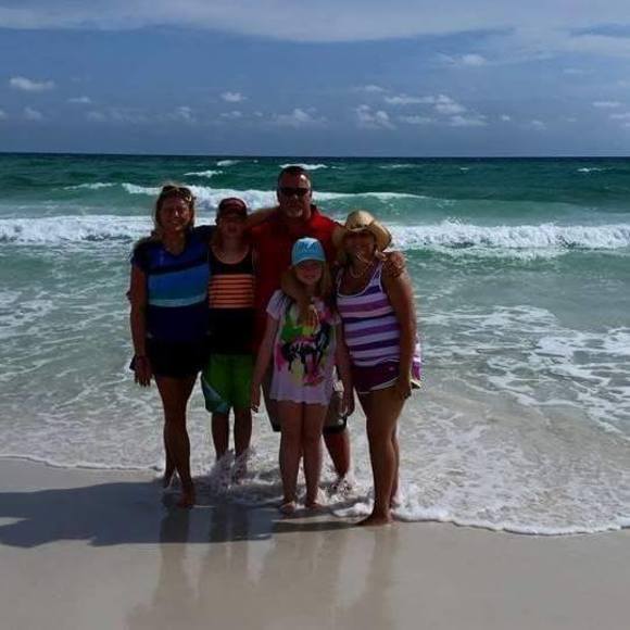 Meet your Posher, Tonya - Picture 1 of 1