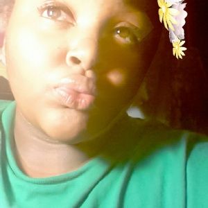 Meet your Posher, Sharlene