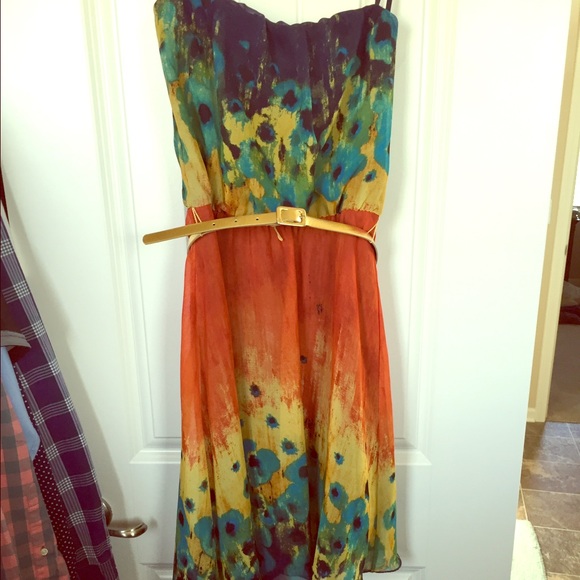 Colorful dress with gold belt