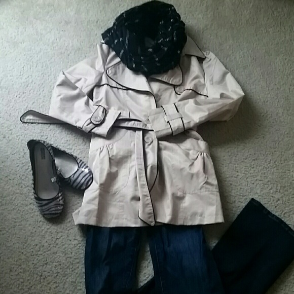 EUC light weight Raincoat