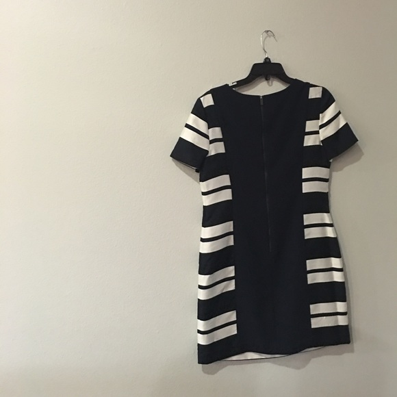 Vince Camuto Jewel Stripe Dress - Picture 4 of 4