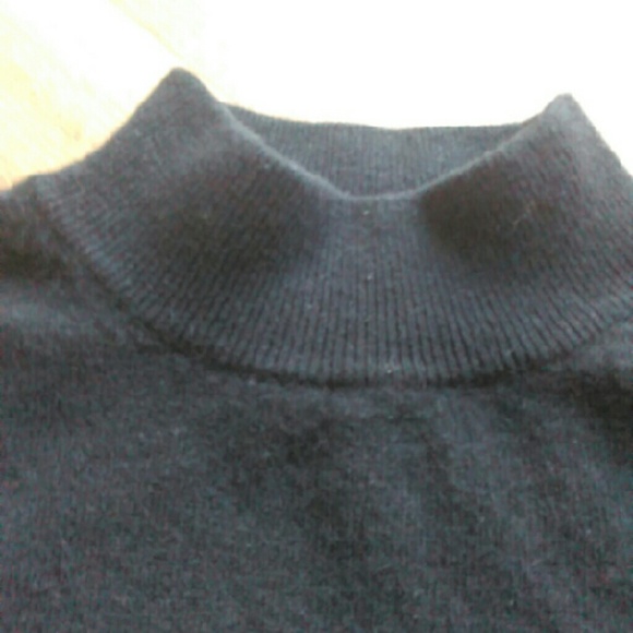 Prive 100% Cashmere Sweater Size M - Picture 3 of 3